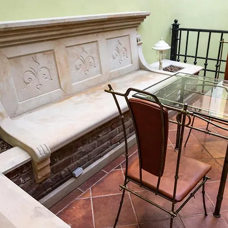 Oysters & Bubbles Gastro Hotel. Rynok Square Lviv