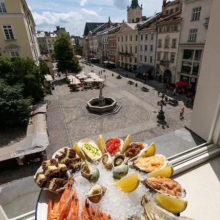 Oysters & Bubbles Gastro Hotel. Rynok Square Hotel Lvov