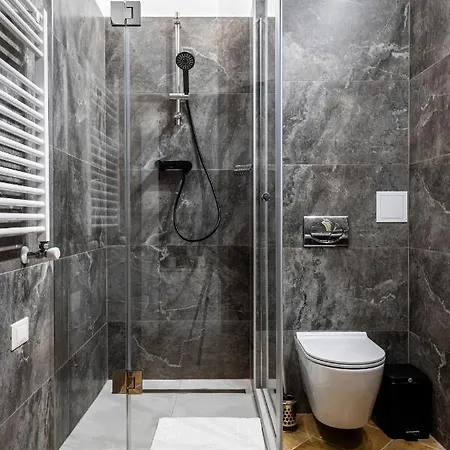 Hotel Oysters & Bubbles Gastro Hotel. Rynok Square Lemberg