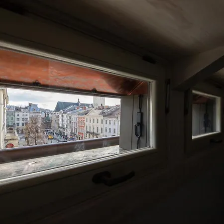 호텔 Oysters & Bubbles Gastro Hotel. Rynok Square *